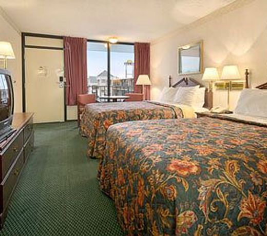 Days Inn by Wyndham Lafayette/University