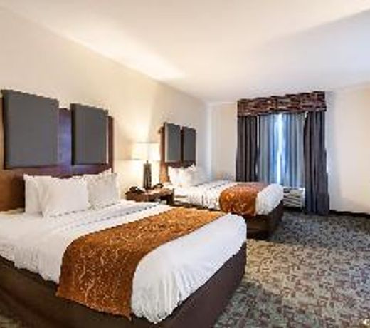 Comfort Suites Oil Center