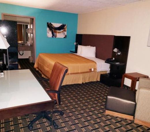Discovery Inn Lafayette