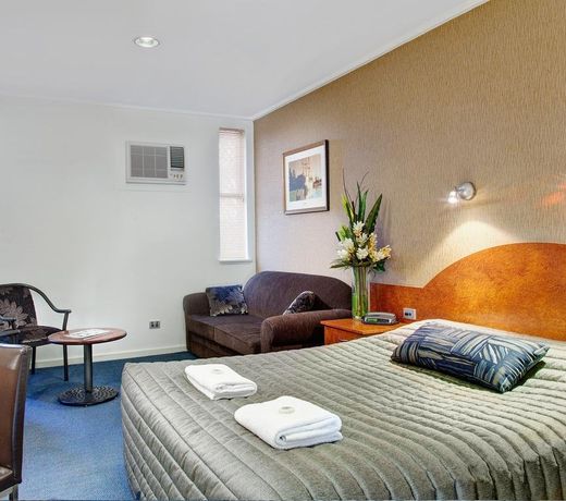 Tonsley Hotel