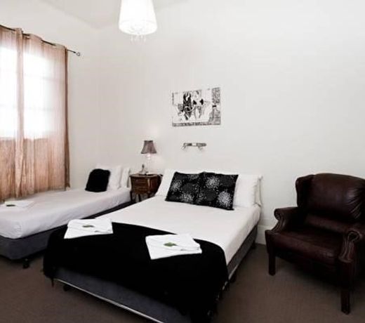 Ambassadors Hotel