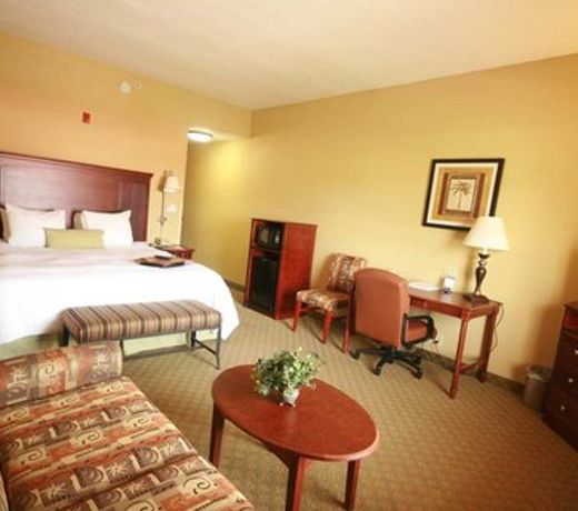 Hampton Inn & Suites Lake City
