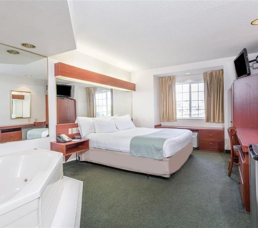 Microtel Inn & Suites Marianna