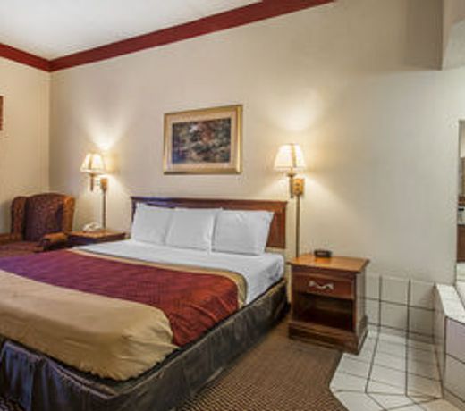 Econo Lodge Inn & Suites - Marianna