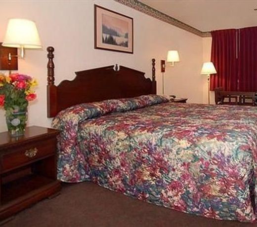 Rodeway Inn Delano