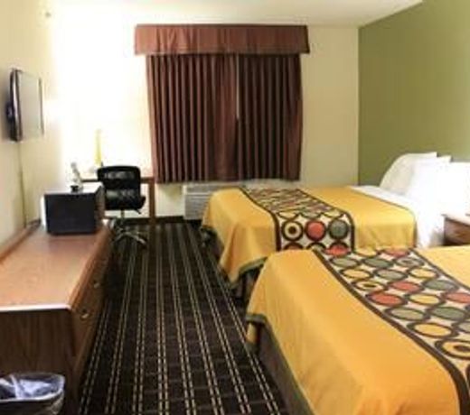 Super 8 By Wyndham Watertown Wi