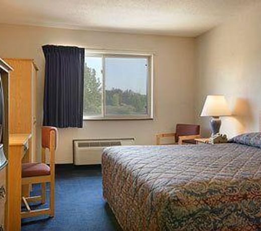 Super 8 by Wyndham Middletown