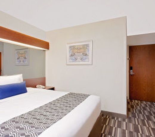 Microtel Inn & Suites by Wyndham Middletown