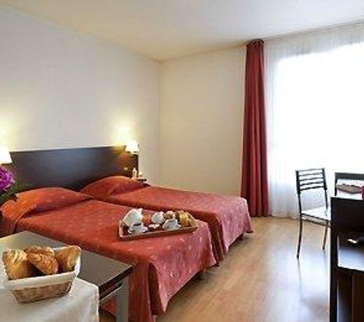 Aparthotel Adagio Access Paris Vanves - Porte de Châtillon
