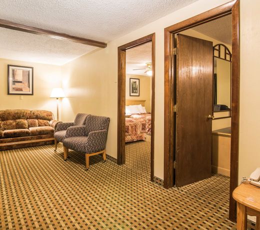 Quality Inn & Suites