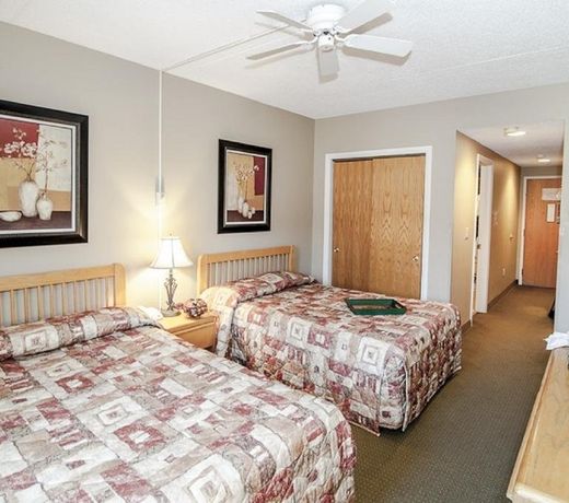 Rivergreen Resort