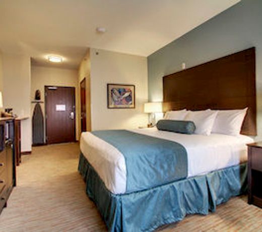 Cobblestone Inn & Suites - Fort Dodge