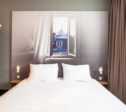 B&B HOTEL Paris Porte de la Villette