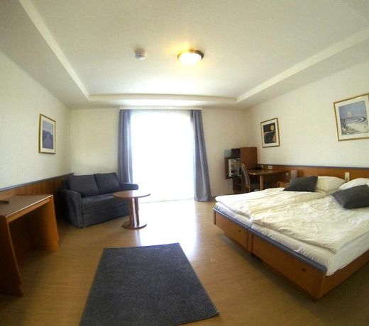 Sporthotel Podersdorf