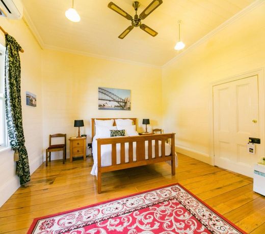 Riversleigh House