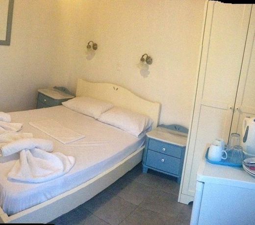 Sofia Rooms