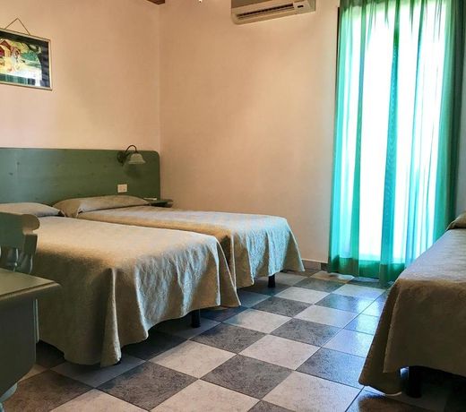 Hotel Golfo del Leone