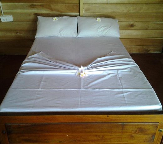 NEGOMBO BEACH CABANA 7