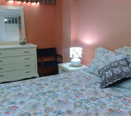 Strenua Santa Maria Suites