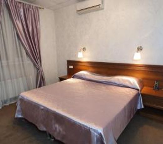 Germes Hotel