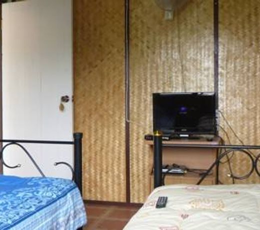 TRADITIONAL THAI TEAKWOODHOUSE