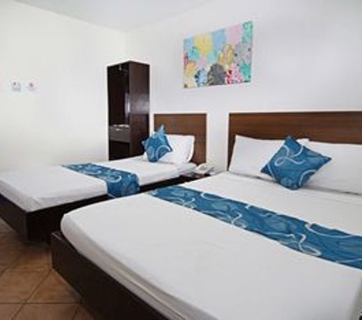 Skyblue Hotel