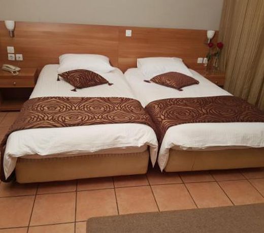 Glaros Hotel