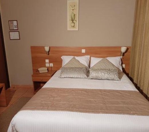 Glaros Hotel