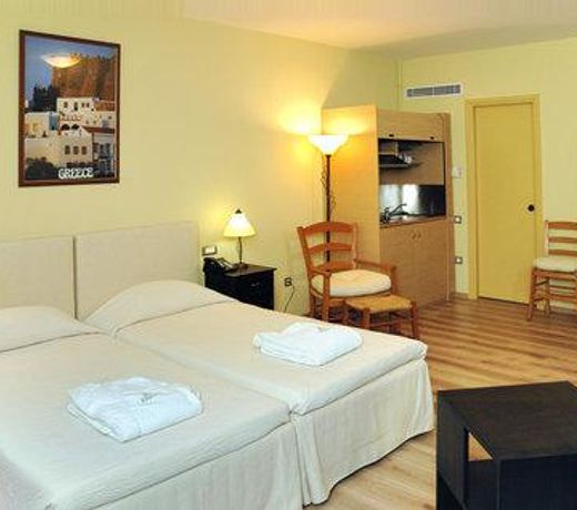 Efplias Hotel Apartments and Suites