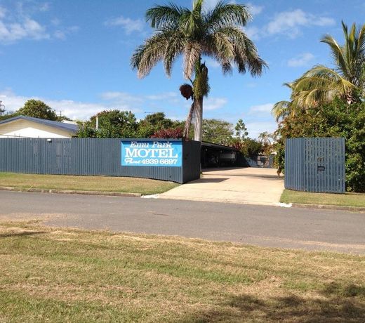 Emu Park Motel