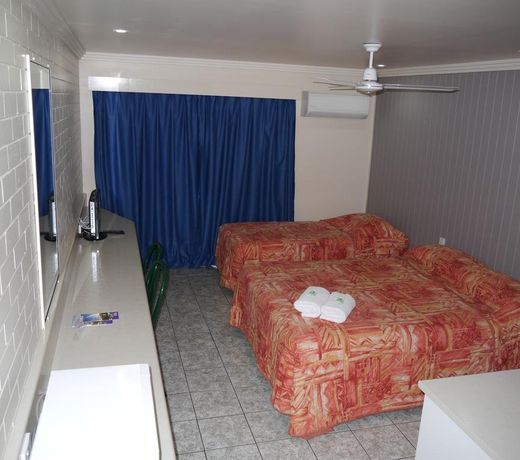 Emu Park Motel
