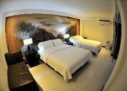 Hotel Puerta de San Antonio, регион , город Сантьяго-де-Кали - Фотография отеля №1