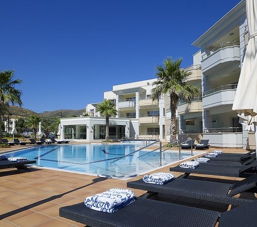 Molos Bay Hotel