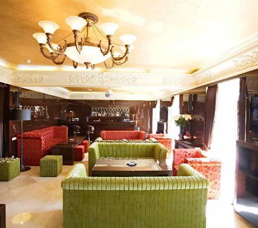 Maxim Pasha Hotel