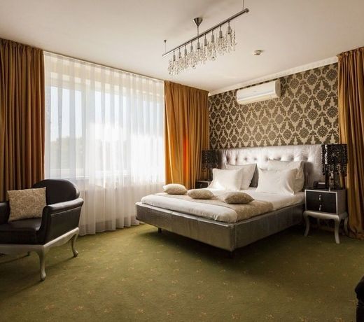 Weekend Boutique Hotel