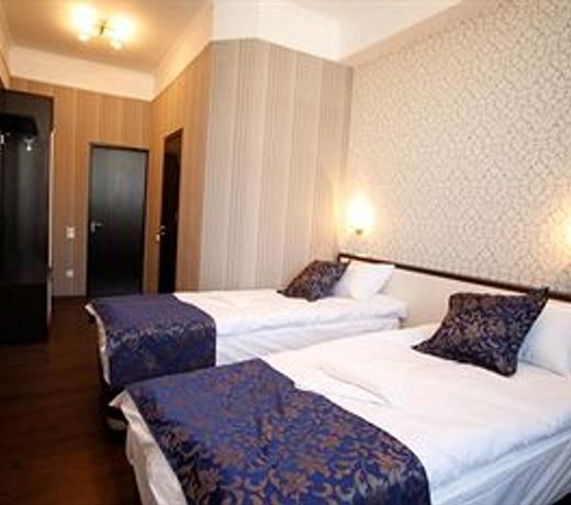 Hotel Iris