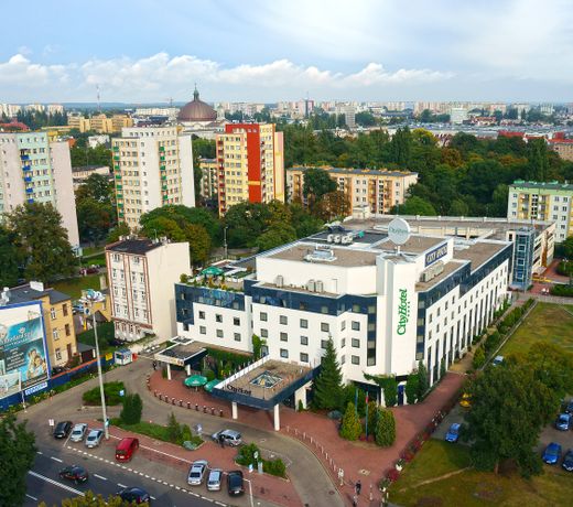 City Hotel