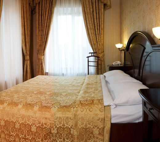 Royal Street Hotel