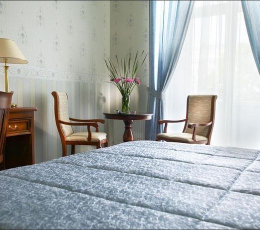 Continental Hotel