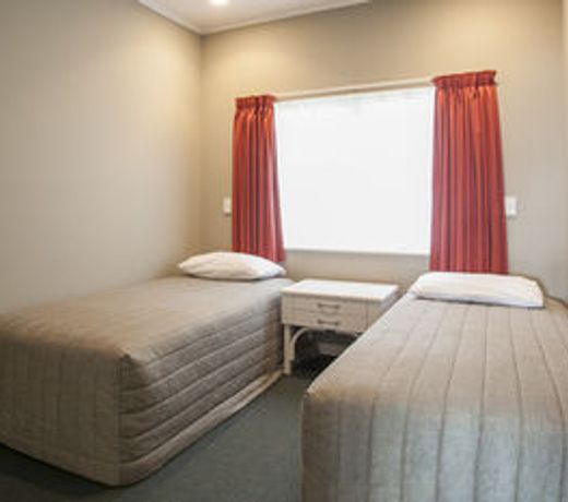 Cornwall Motor Lodge