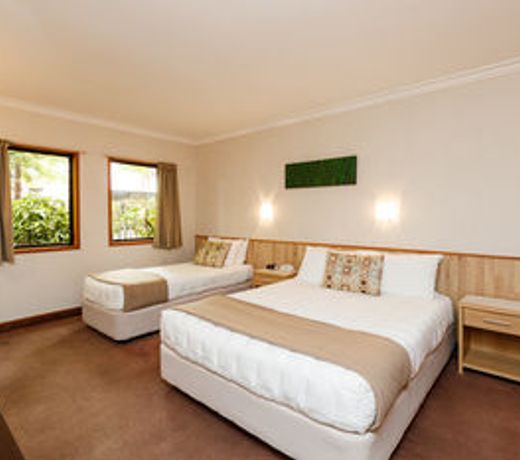 Fitzherbert Castle Motel
