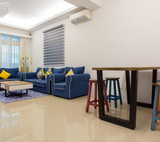 Vicky House