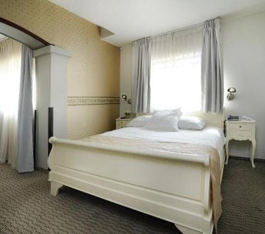 Villa Carmel Boutique Hotel