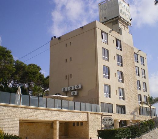 Marom Hotel