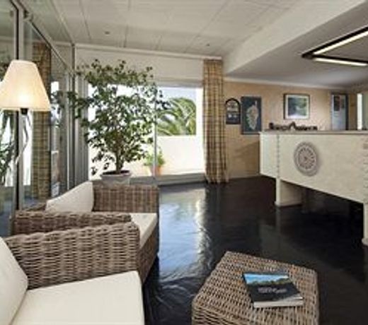 Hotel Roc E Mare