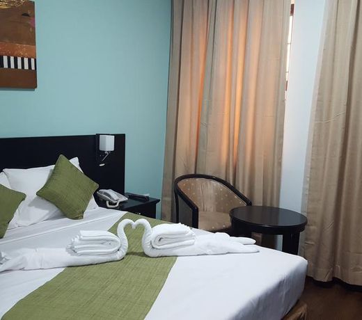 OYO 367 Eureka Hotel