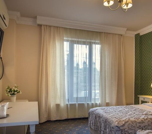 Hotel Eden