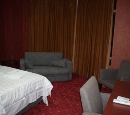 Petriti & Spa