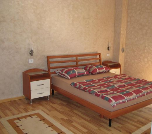 "HOLIDAY" apartments & rooms
