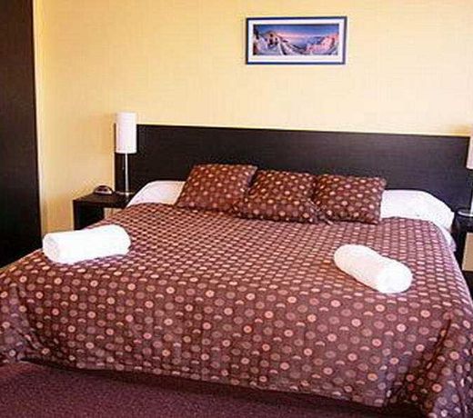 Central Gateway Motel
